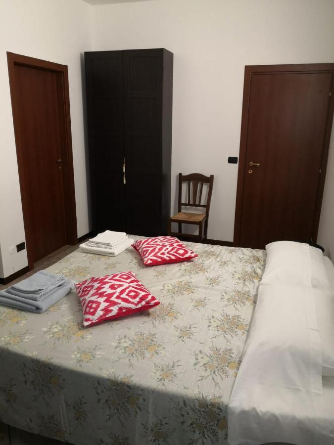 ライナーテ Lux Rho Fiera Bed & Breakfast エクステリア 写真
