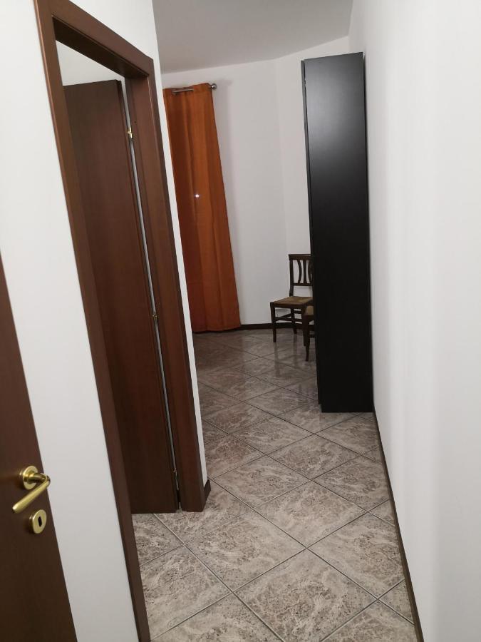 ライナーテ Lux Rho Fiera Bed & Breakfast エクステリア 写真